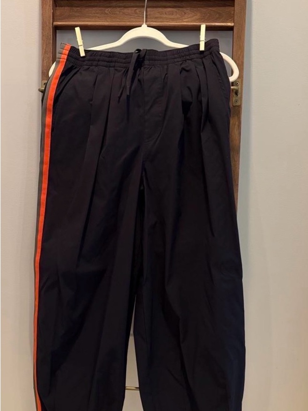 Under Armour Black Joggers with Orange Side Stripe. Sz S. (0007)
